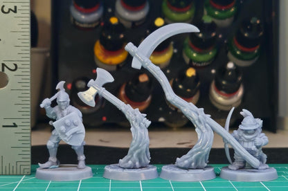 Spiritual Weapon Miniatures - by Vae Victis Miniatures