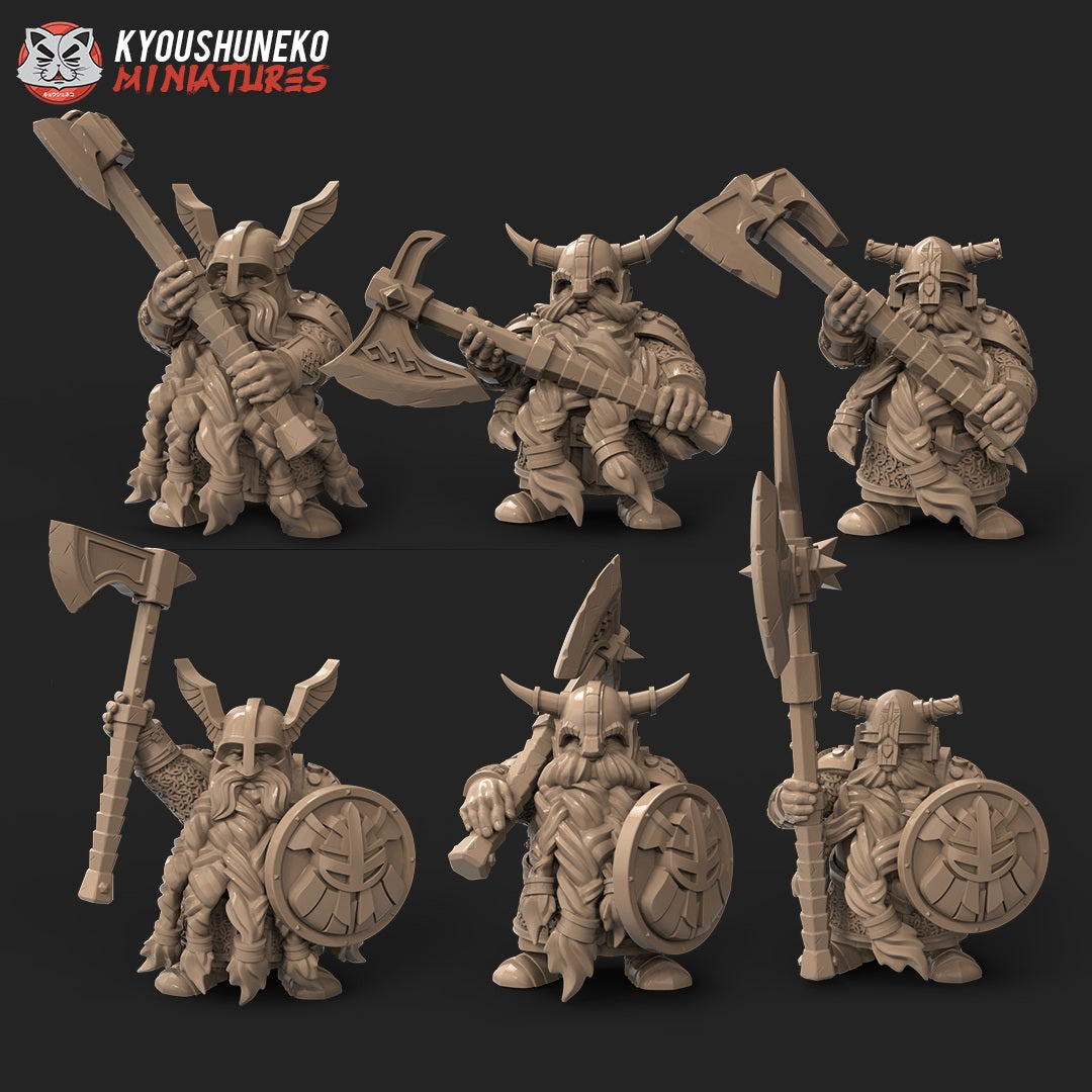 Dwarf Long Beards Miniatures - by Kyoushuneko Miniatures