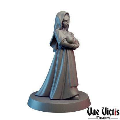 Nursing Mother Miniature - by Vae Victis Miniatures