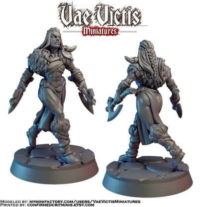 Barbarian Woman Miniature - by Vae Victis Miniatures