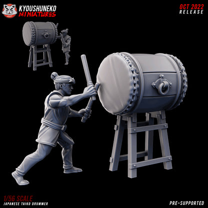 Japanese Taiko Drummer Miniature - by Kyoushuneko Miniatures